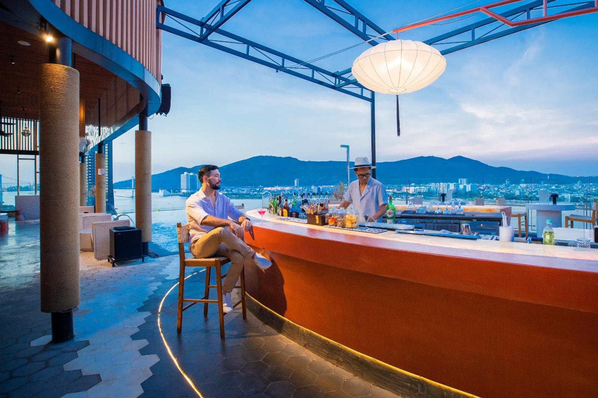 Khách sạn New Orient Đà Nẵng